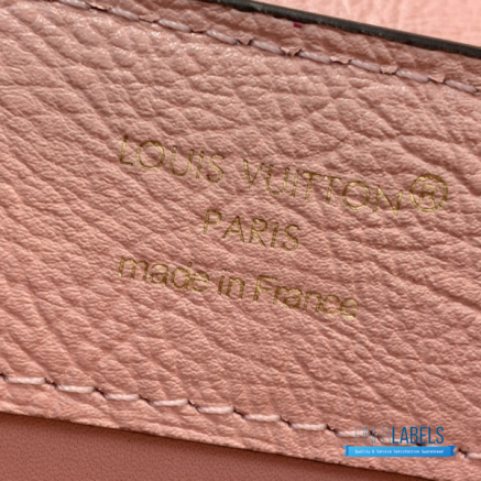 Blush Pink Ostrich Leather Mini Handbag with Pearl Chain1:1High-quality replica