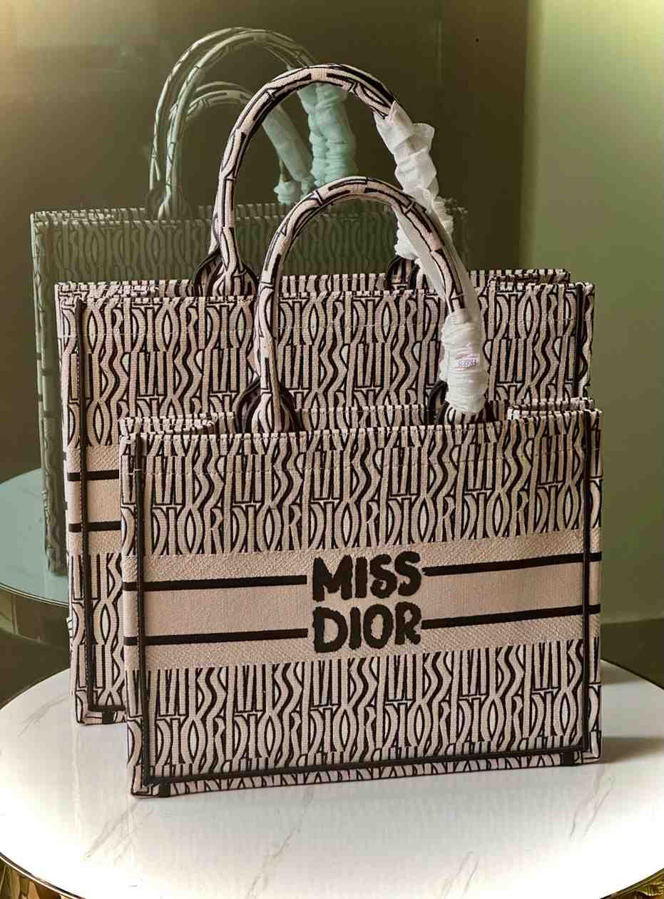 Christian Dior Tote Bag For Women