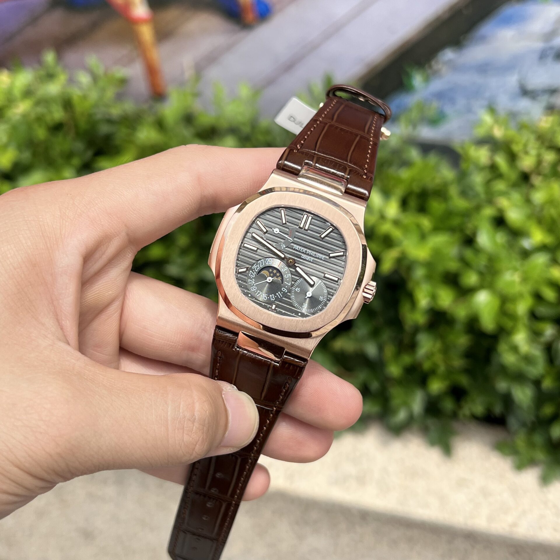 Patek Philippe Replica 1:1 Watch Nautilus 5712R Rose Gold Wrapped 18K GR Factory 40mm - Top club