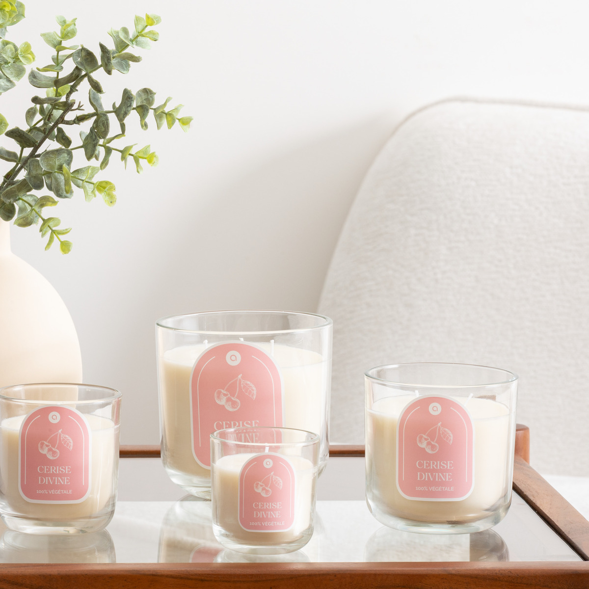 Scented candle "Floa" Cherry, 115g