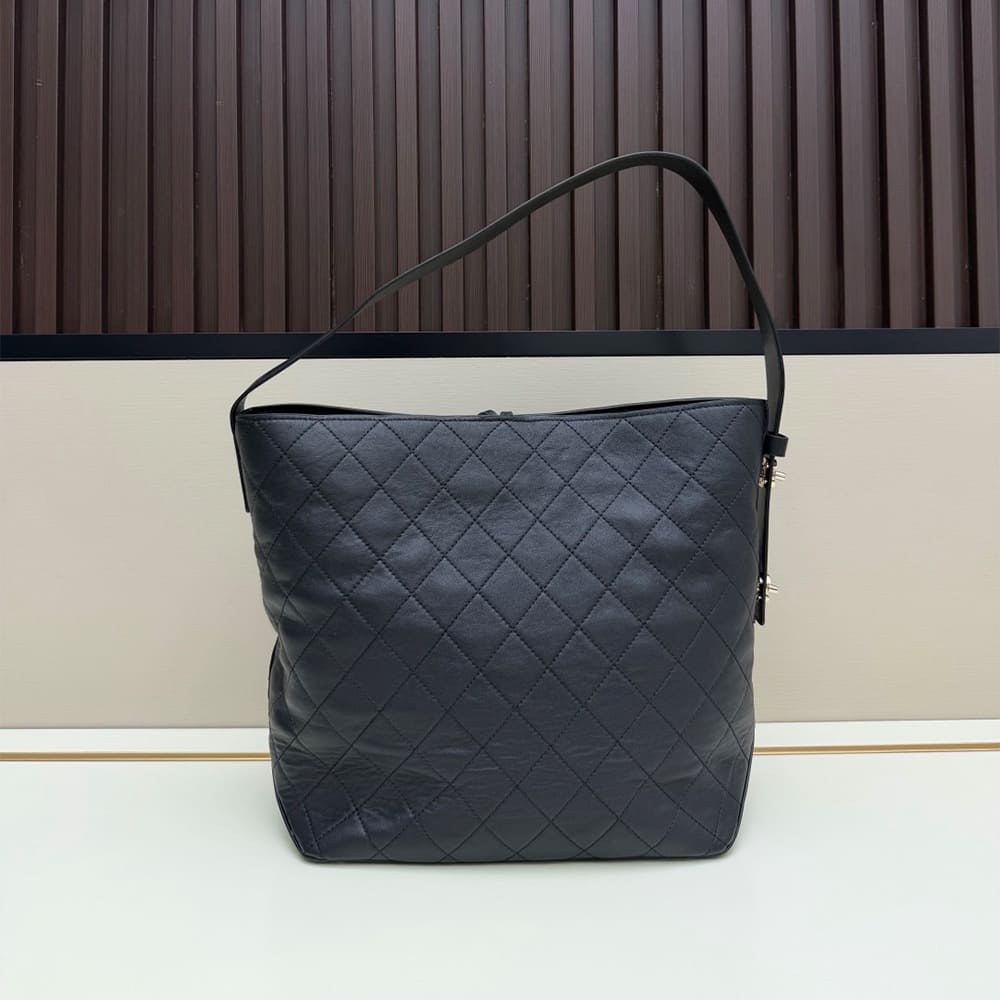 CHANEL Large Bucket Bag
