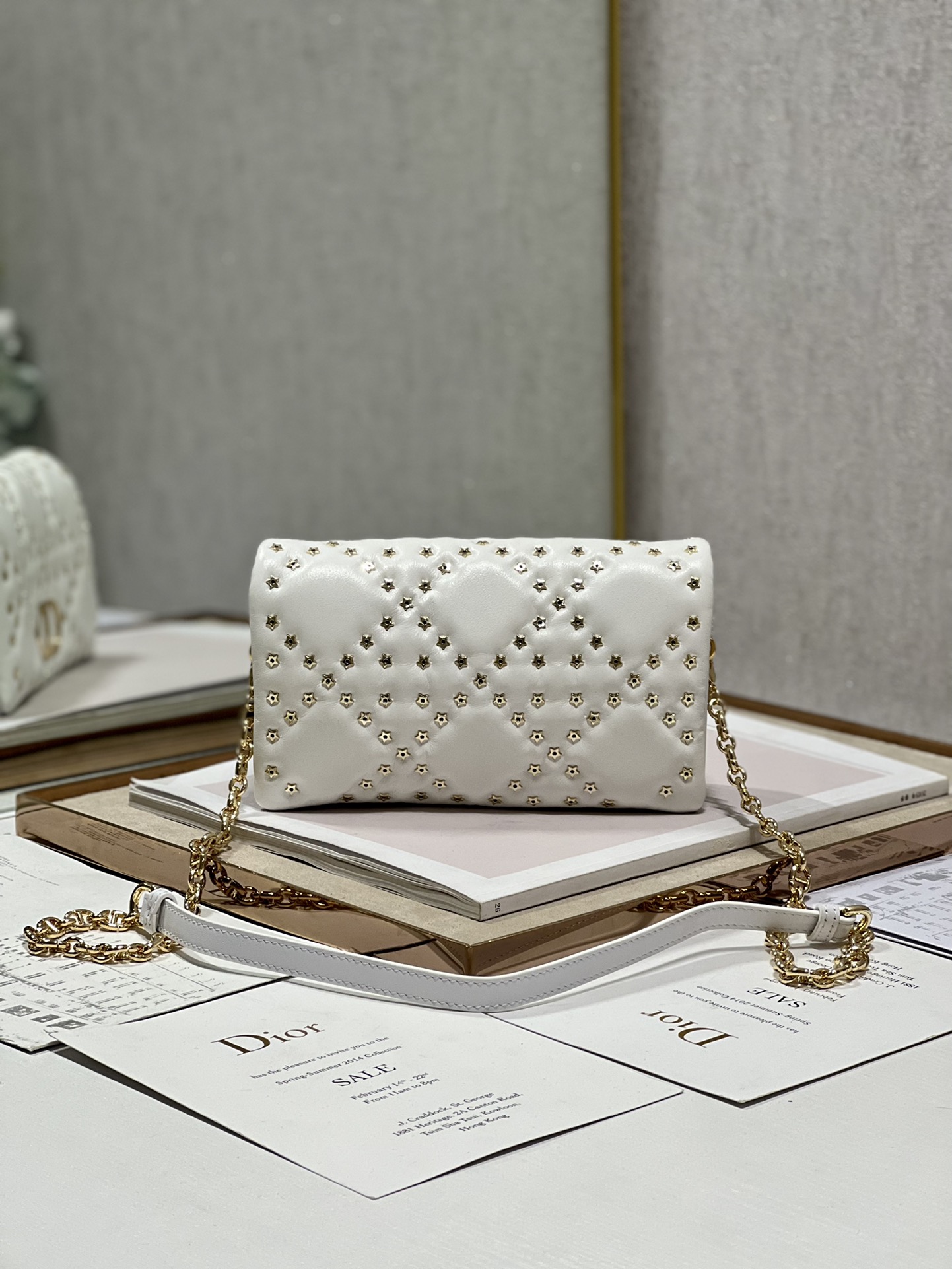 Caro Macrocannage Pouch Black/White For Women 7.5in/19.5cm S5135BNHH_M9001:1High-quality replica
