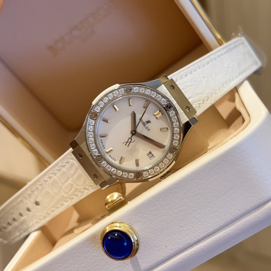 Hublot Classic 33mm High-End Women's Watch(1:1 replica) - Top club