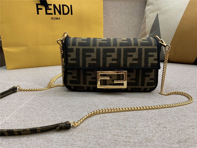 Fendi Baguette Jacquard FF Large - Replicaclubs