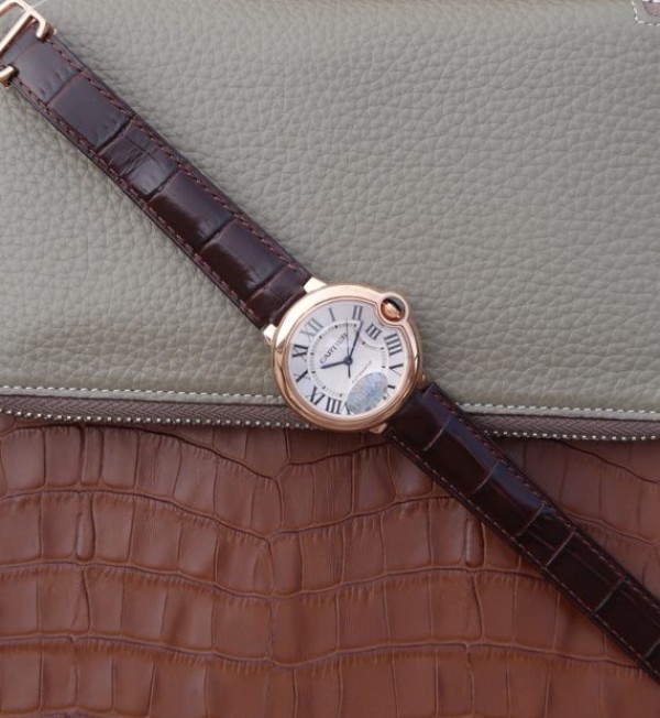 Replica Cartier V6 Ballon Bleu 36mm RG White Textured Dial Leather Strap - Top club