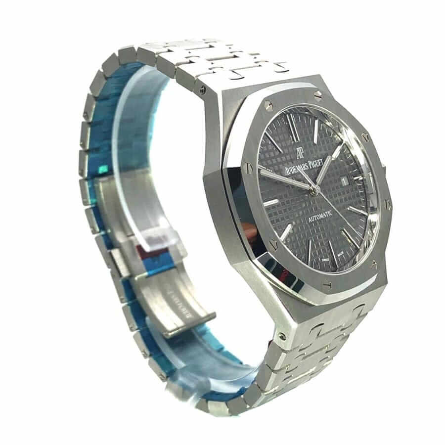 Audemars Piguet Royal Oak 15400ST.OO.1220ST.04 Replica - Elite Watch Atelier