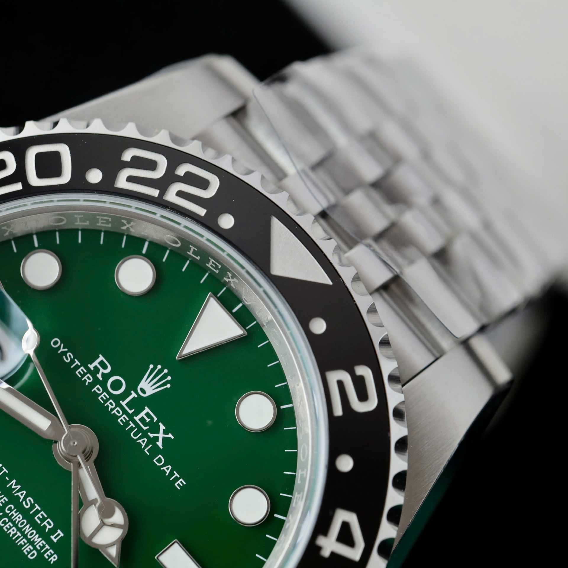 Rolex GMT-Master II 126729VTNR Copies Watch Green Dial Jubilee Strap 40mm - Top club