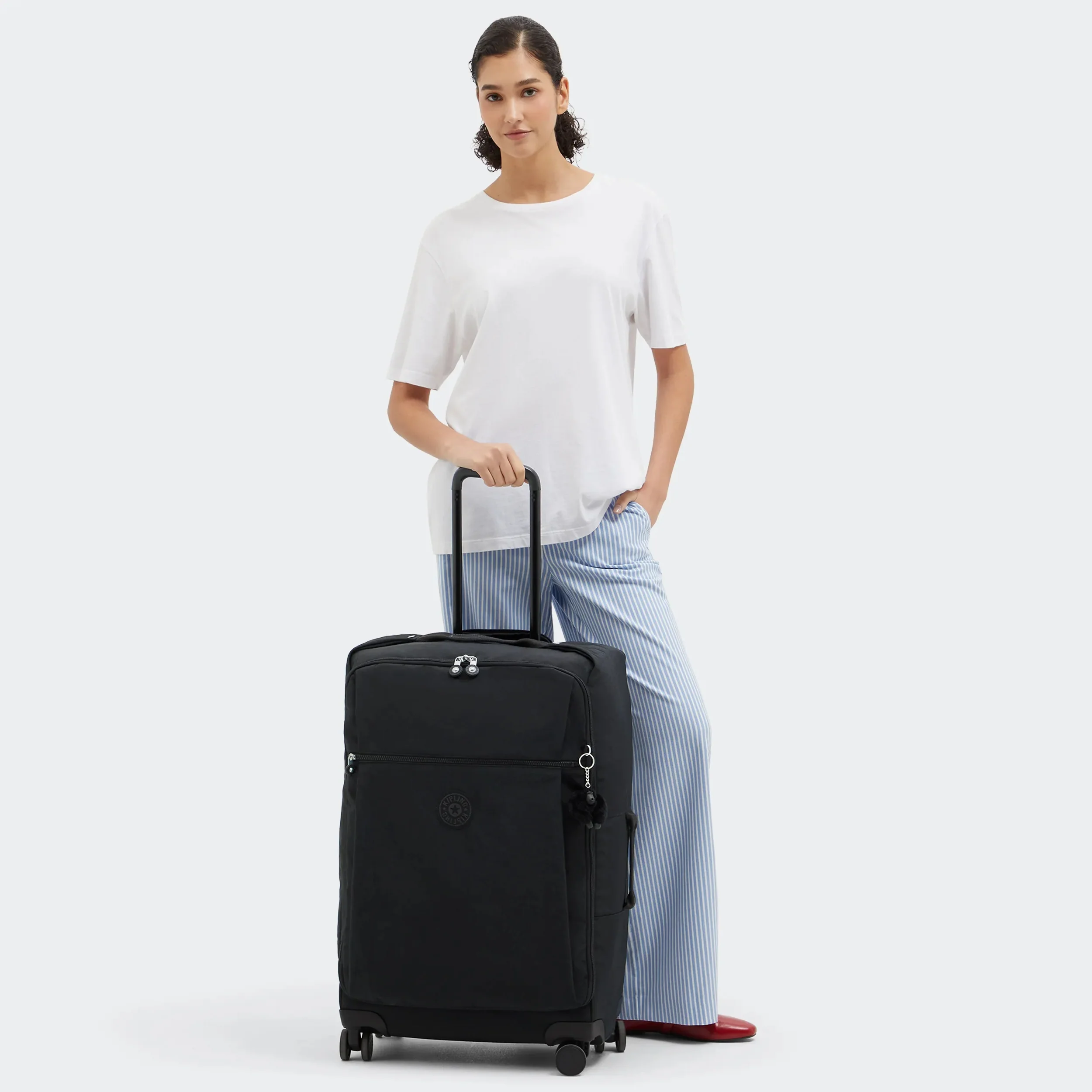 DARCEY UP M