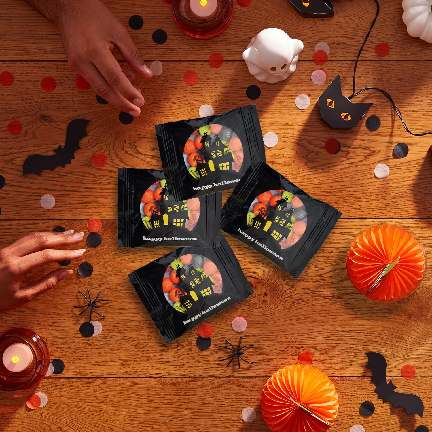 M&M'S Halloween Milk Chocolate Trick-or-Treat Candy, Party Favor Packs, Set of 30 - Image 7 M&M'S Halloween Milk Chocolate Trick-or-Treat Candy, Party Favor Packs, Set of 30 - Image 7