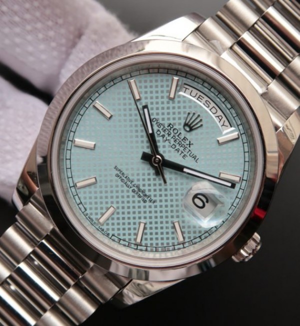 Replica Rolex Day-Date 40mm 228206 Noob Textured Ice Blue Dial Bracelet A3255 - Elite Watch Atelier