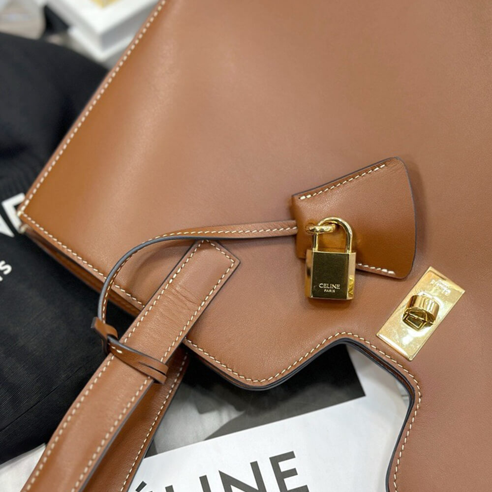 Celine Cabas 16 In Supple Smooth Calfskin Bag1:1High-quality replica