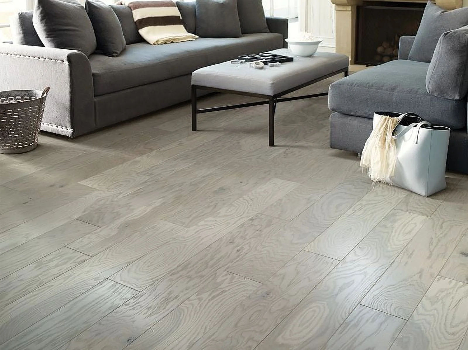 Manor, Color Cothelstone, 6 3/8 in. Width x Varying Lengths 10 in.- 58.5 in., Engineered Hardwood Flooring (30.48 sq. ft. / Carton)