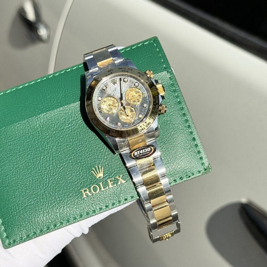 Rolex Cosmograph Daytona Replica Watch Mother Of Pearl   Moissanite Diamonds Dial 40mm - Elite Watch Atelier