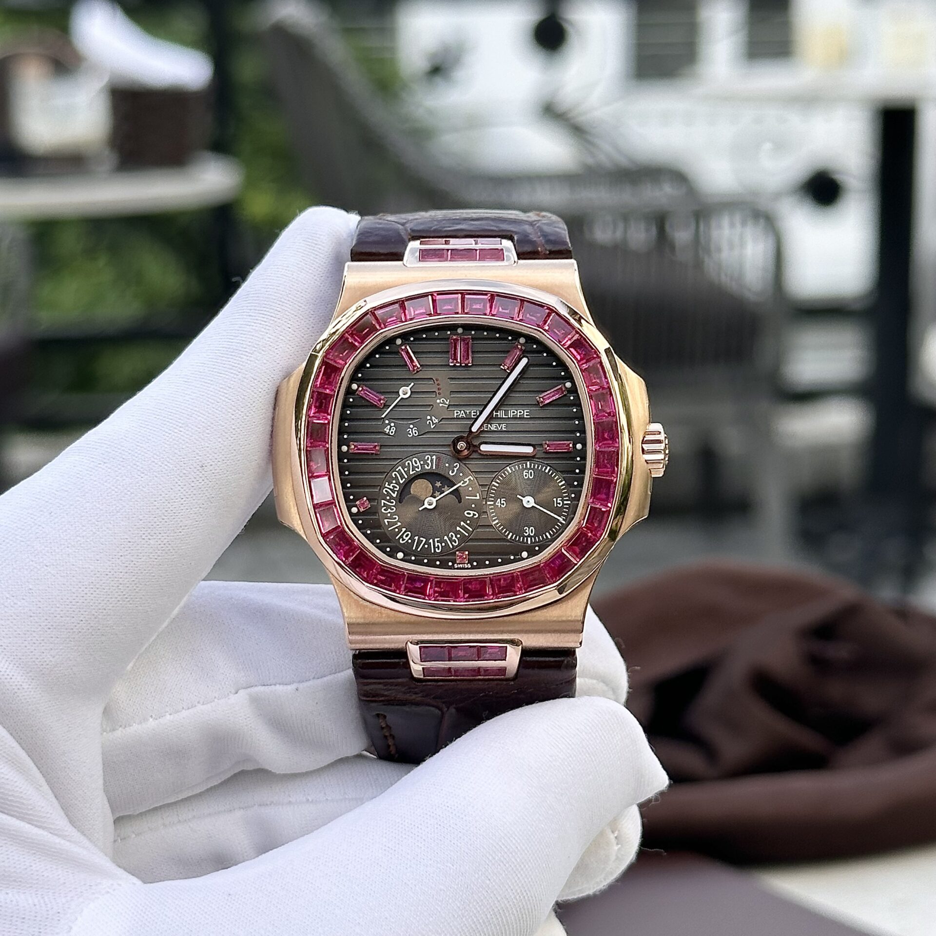 Patek Philippe Nautilus 5724 Gold Wrapped With Ruby Replica Watch 40mm - Elite Watch Atelier