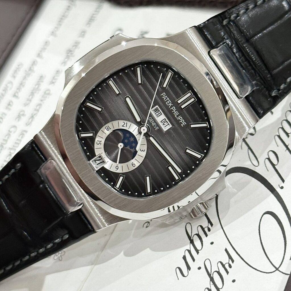 Patek Philippe Nautilus 5726 Replica 1:1 Watch Gray Dial GRF 40.5mm - Elite Watch Atelier