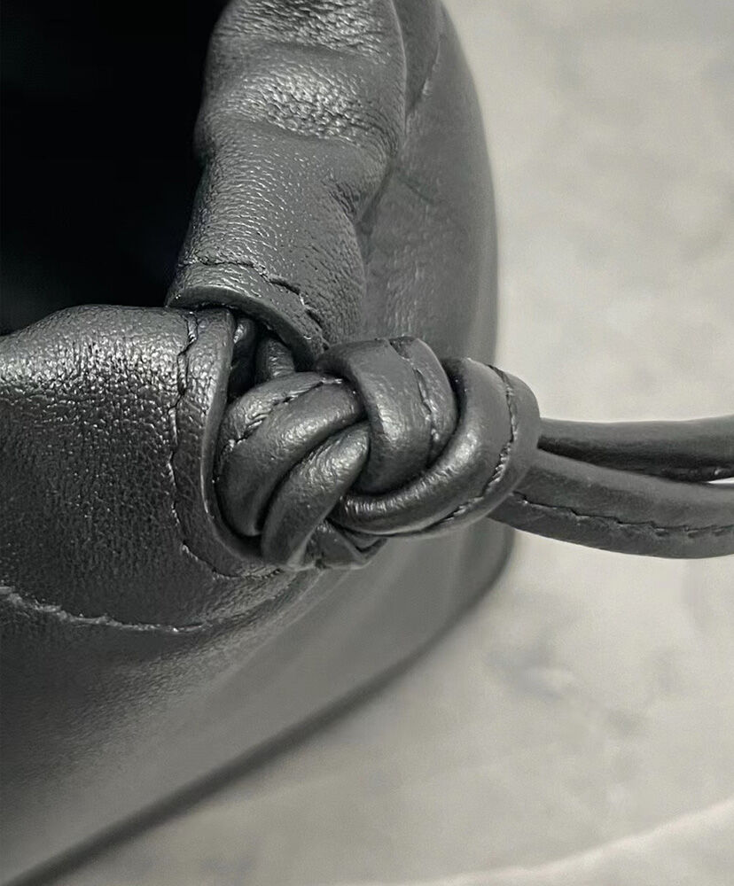 Celine Small Cabas Drawstring Cuir Triomphe In Smooth Calfskin Black1:1High-quality replica