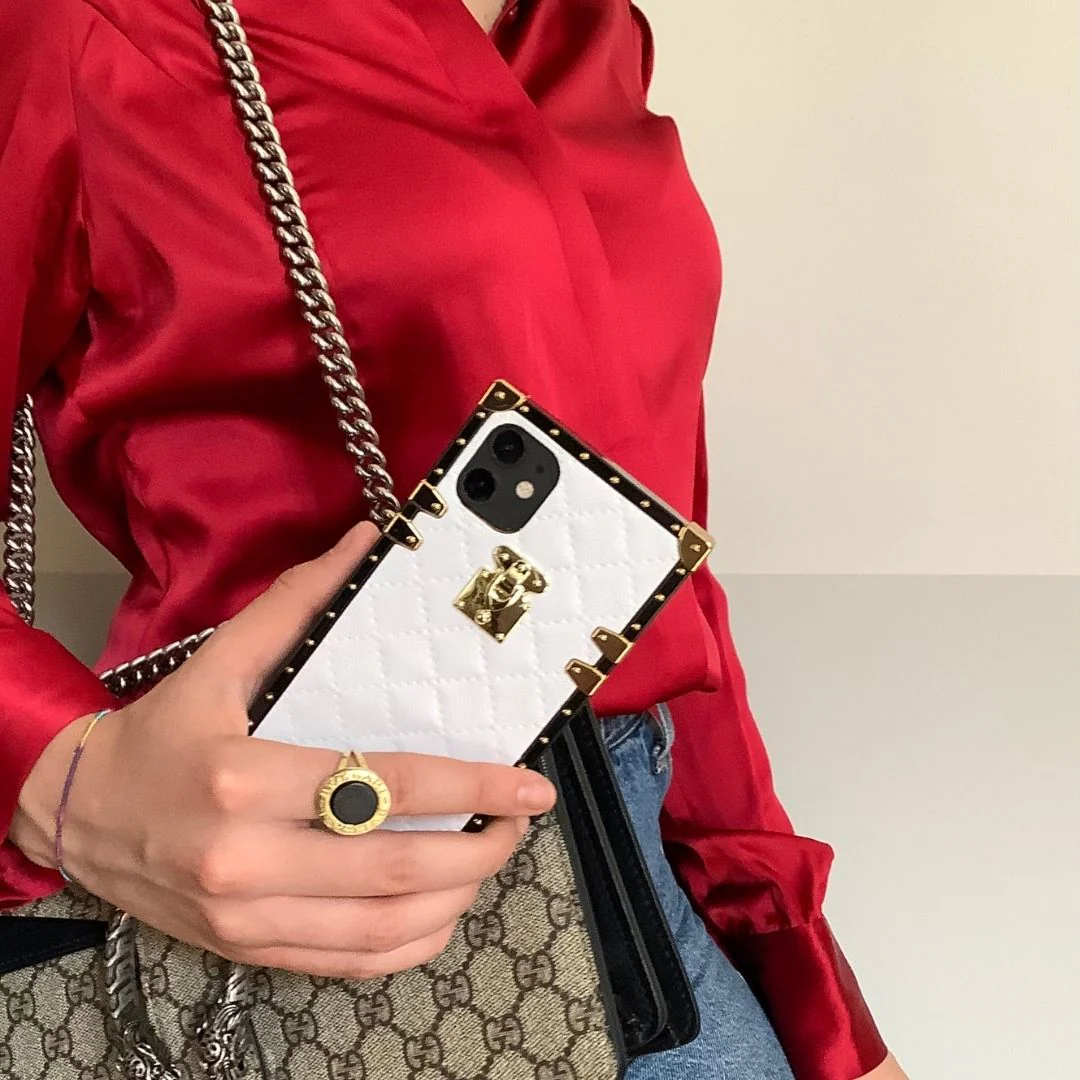 Samsung Case White Leather - Wholesale & Influencer