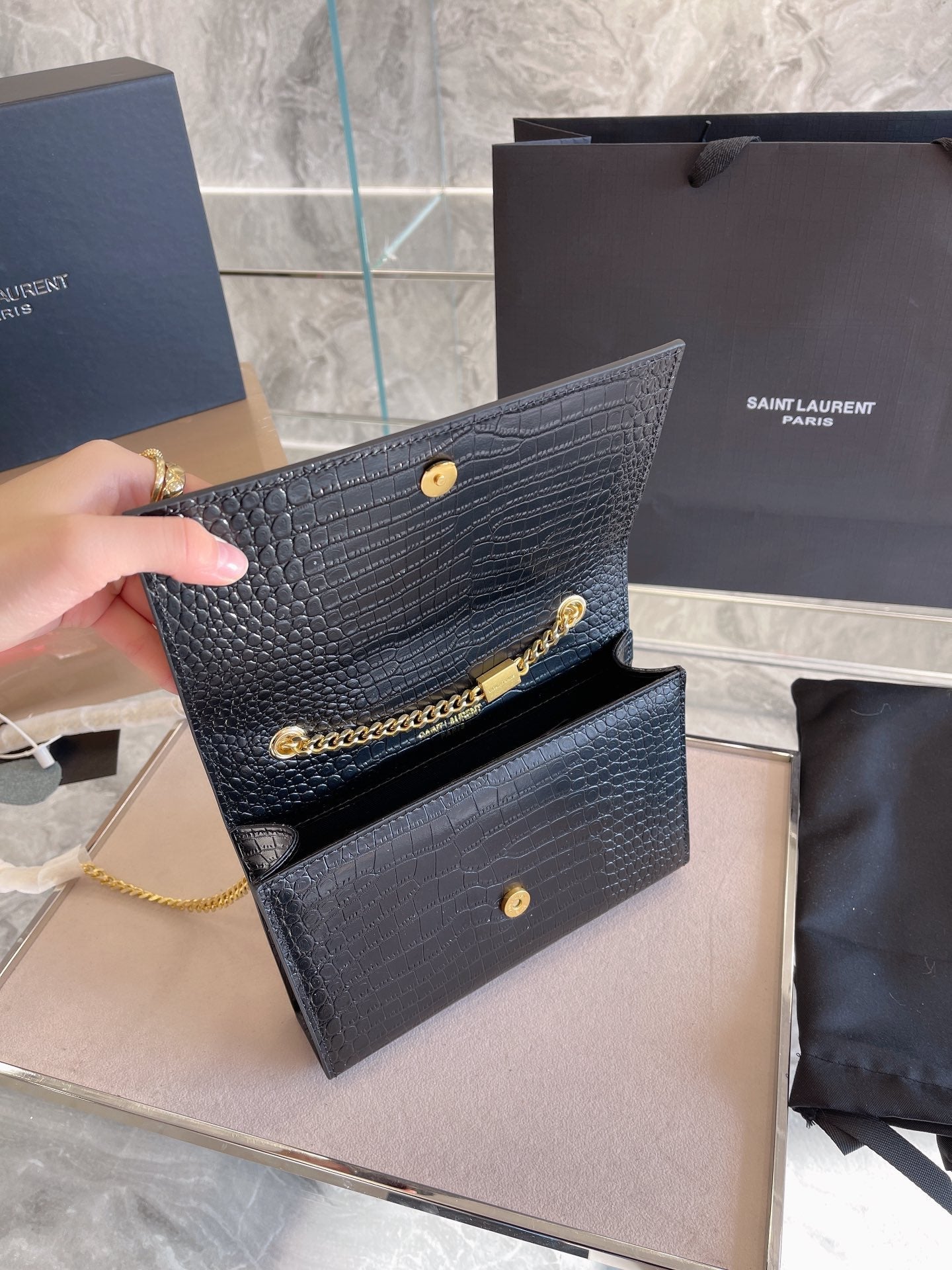 TO – Luxury Edition Bags SLY 1801:1High-quality replica