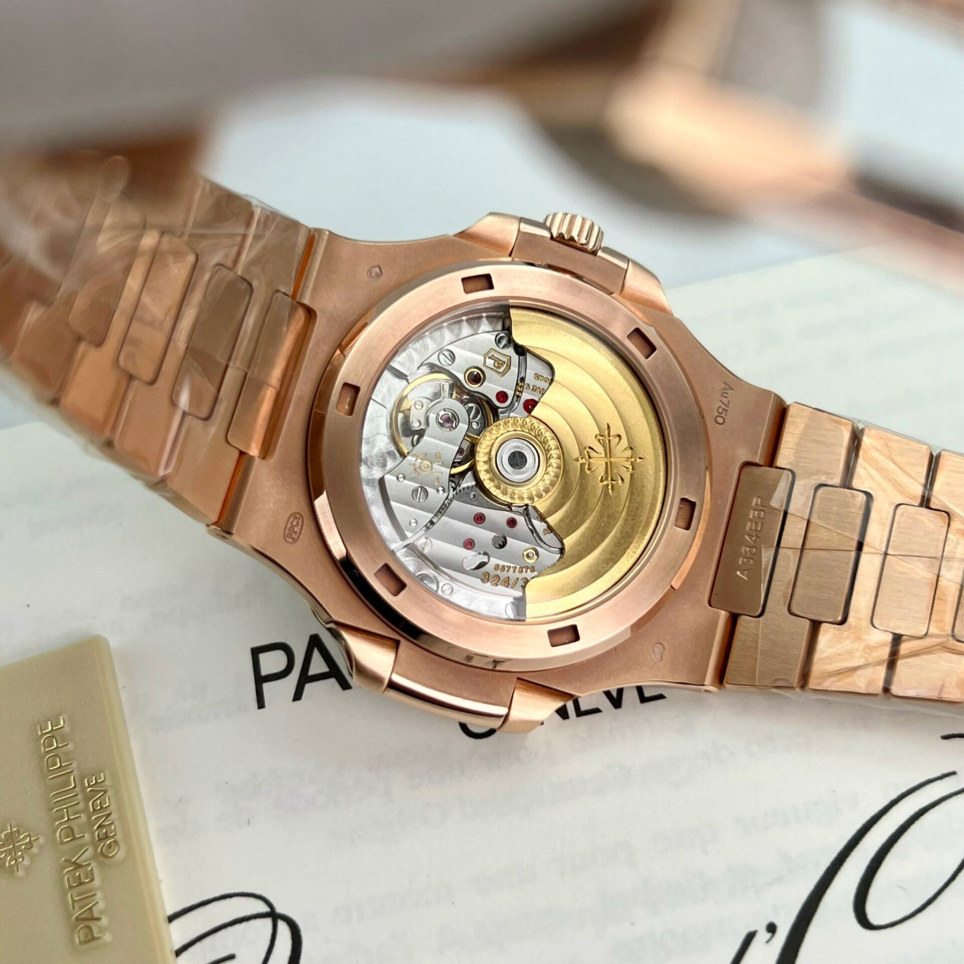Patek Philippe 5711 Natural Diamond Replica Watch 18K Gold Wrapped 40mm - Top club