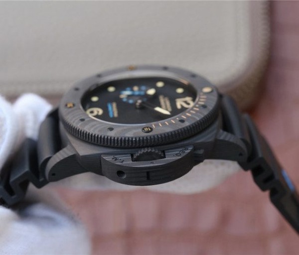 Replica Panerai VSF PAM616 Carbotech Rubber Strap P.9000 Super Clone - Top club