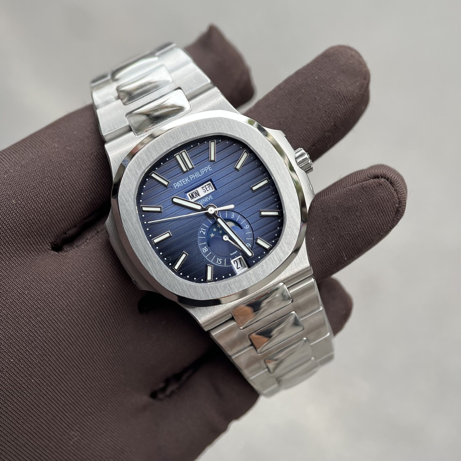 Patek Philippe 5726G Replica Watch Steel Strap Blue Dial 40.5mm - Elite Watch Atelier