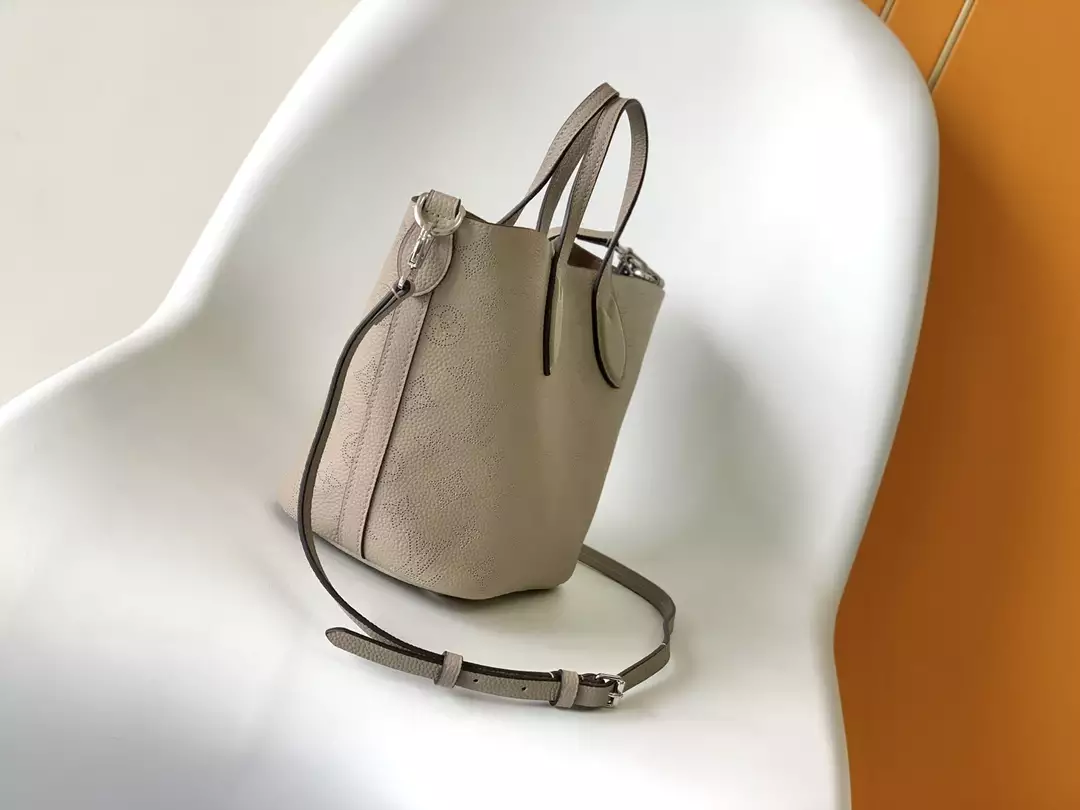 Blossom PM Mahina Galet Beige Leather1:1High-quality replica