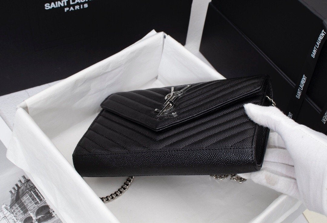 TO – Luxury Edition Bags SLY 1011:1High-quality replica