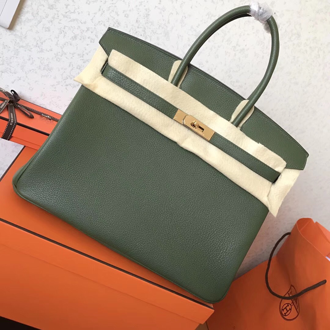 Hermes Birkin 35cm Gold Hardware
