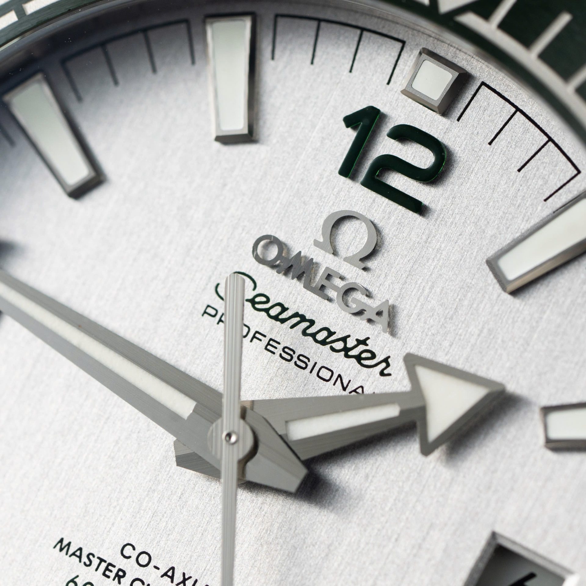 Omega Replica Watch Planet Ocean 600M Grey Dial Rubber Strap VS Factory 43.5mm - Top club