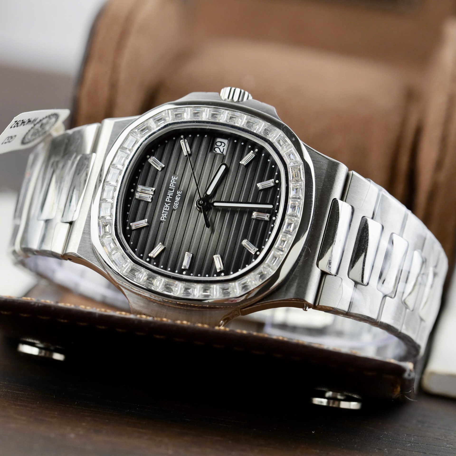 Patek Philippe Nautilus 5723 Gray Dial Imitation Watches Diamonds Moissanite Baguette Custom 40mm - Top club