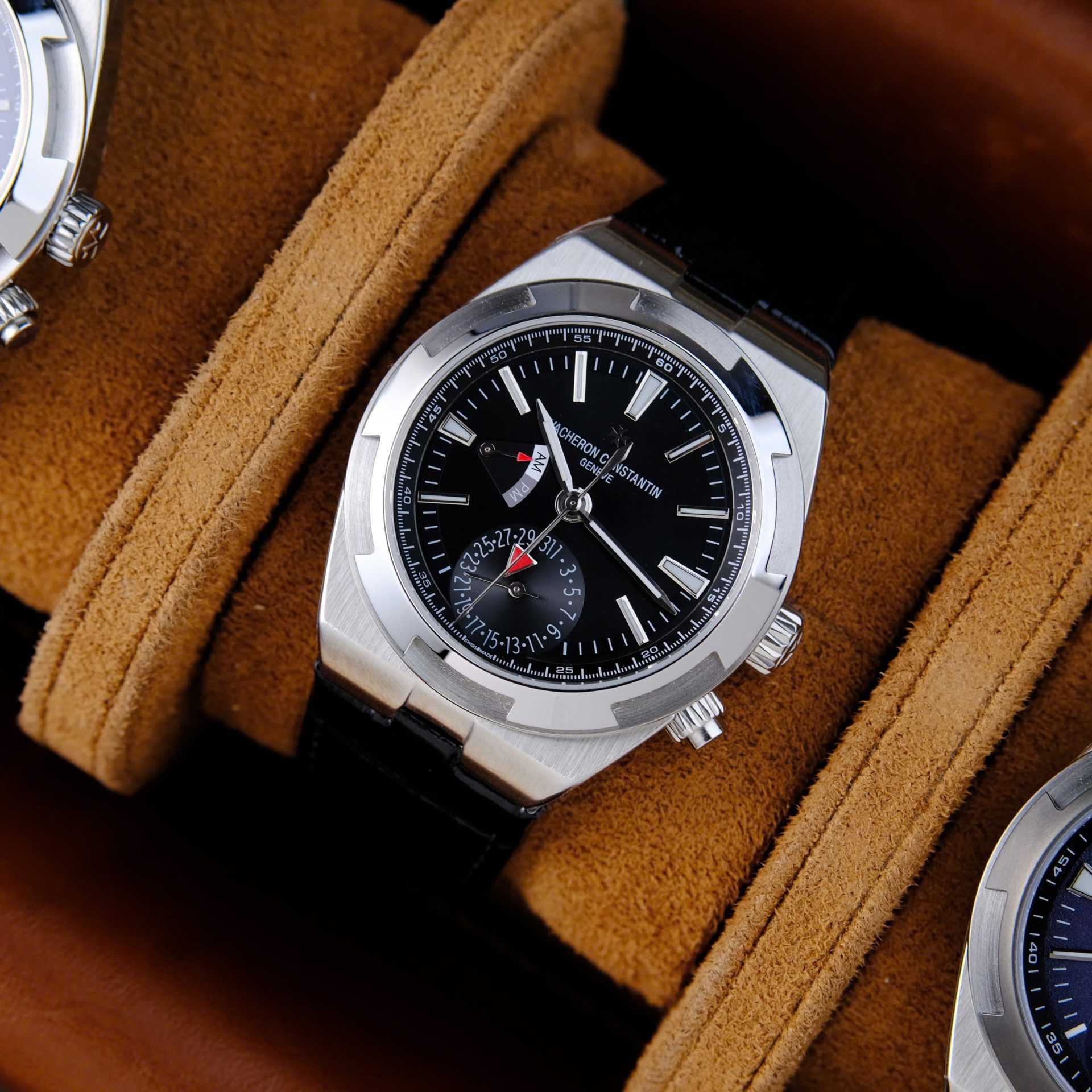 Vacheron Constantin Overseas Dual Time 7900V Replica Watch Black Dial PZ Factory 41mm - Top club