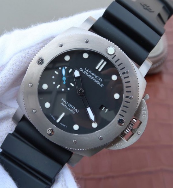 Replica Panerai ZF PAM1305 Titanium Black Dial Rubber Strap P.9010 - Elite Watch Atelier
