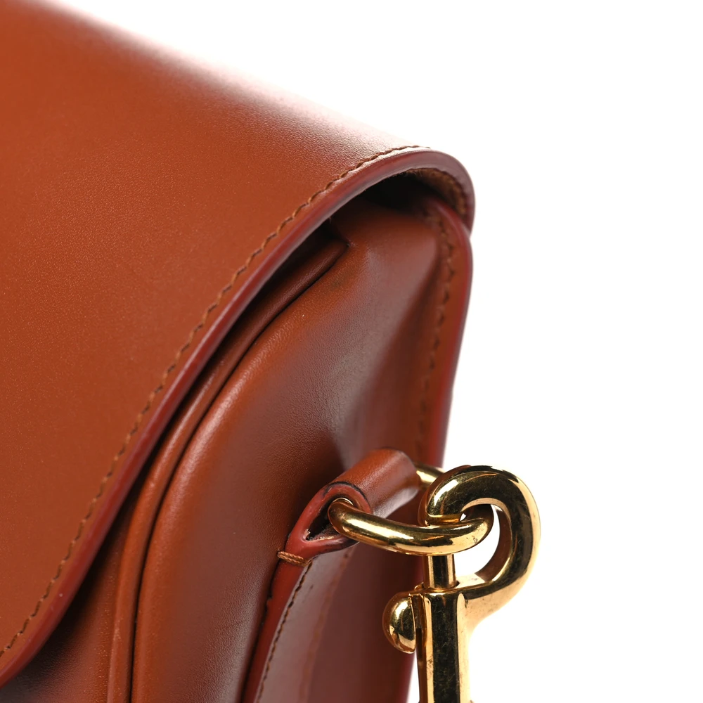Dior Medium Bobby Flap Bag Replica – Superfake Handbags1:1High-quality replica
