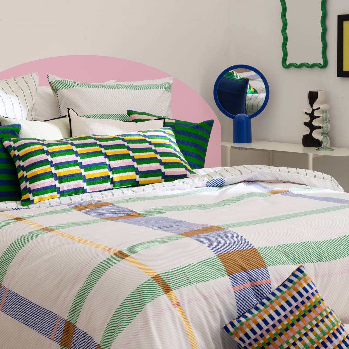 Embroidered cushion "Disso" Multicolored, 35x75 cm