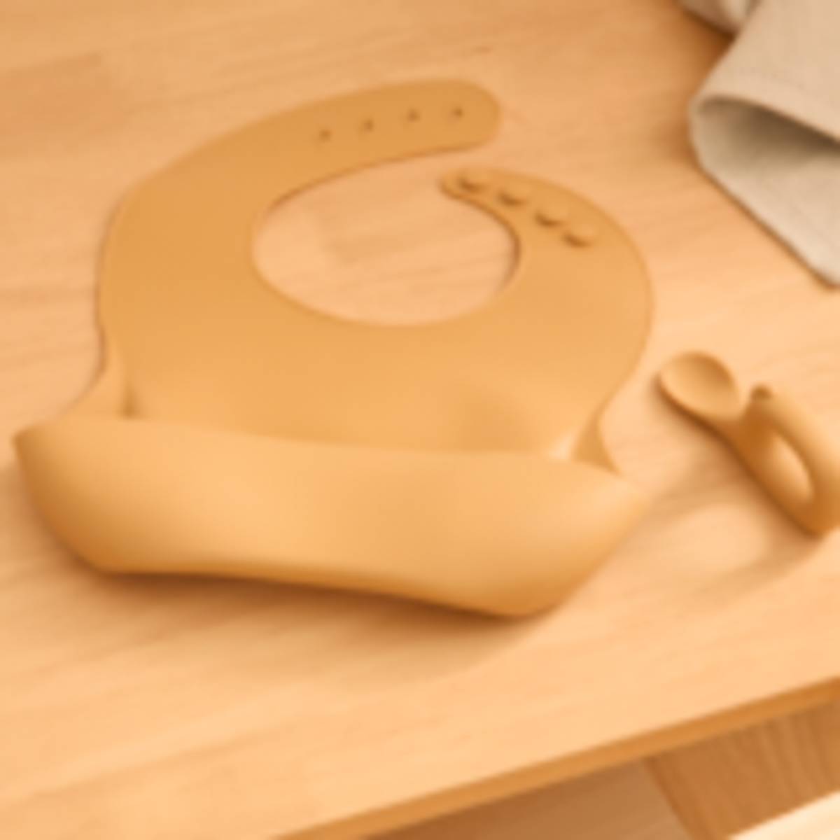 Child Bib Set "Yum" 2 pieces, Ochre