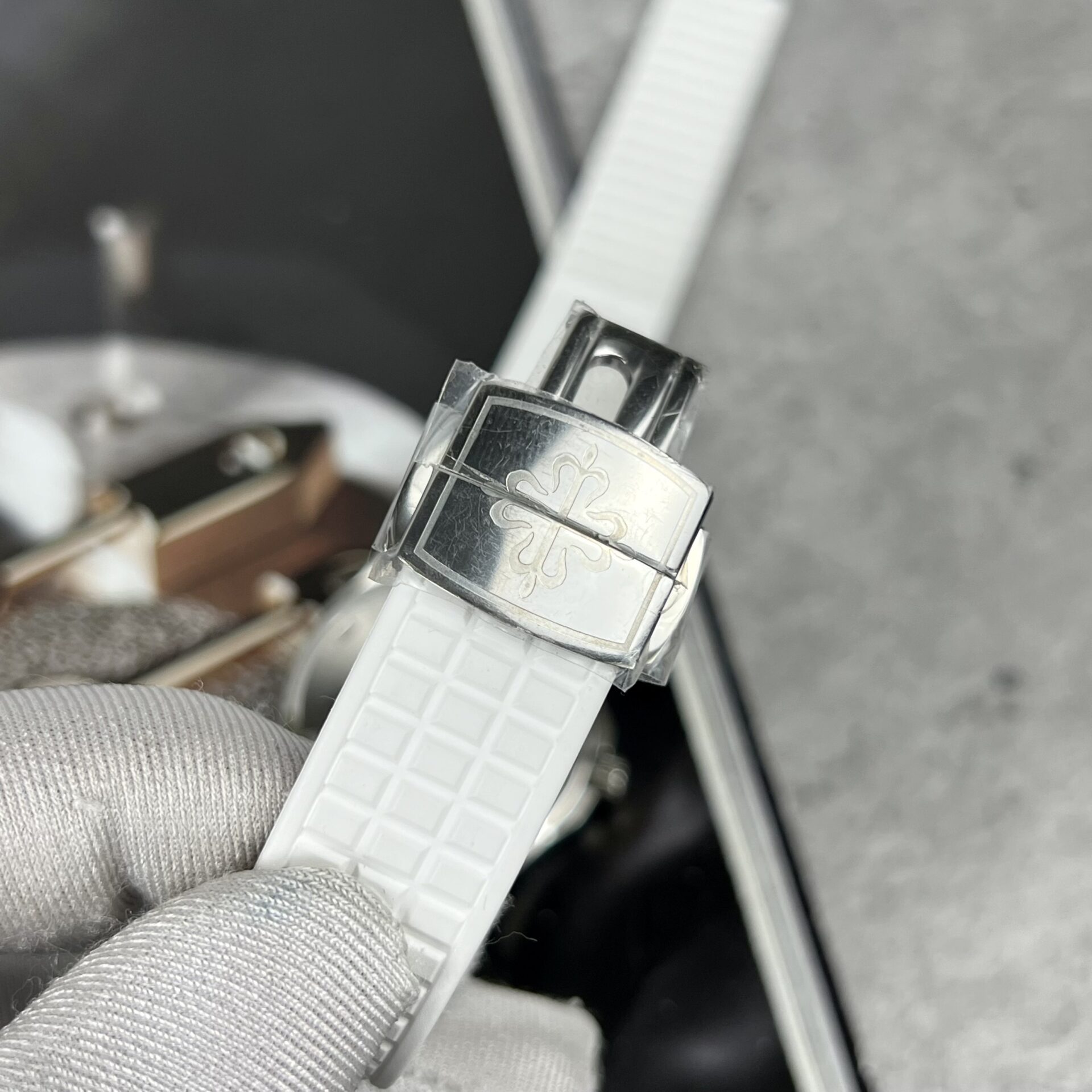 Patek Philippe Aquanaut 5067A Replica Watch With Moissanite Diamond 35.6mm - Top club
