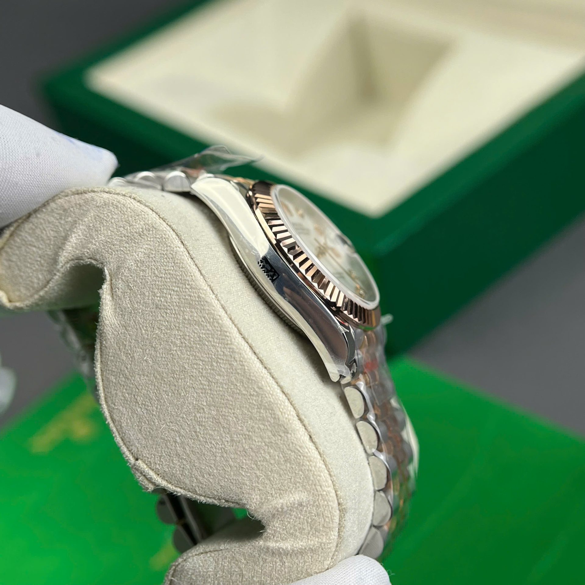 Rolex DateJust Replica Watch Gold Wrapped + MOP Dial Natural Diamond Markers GM Factory 31mm - Top club