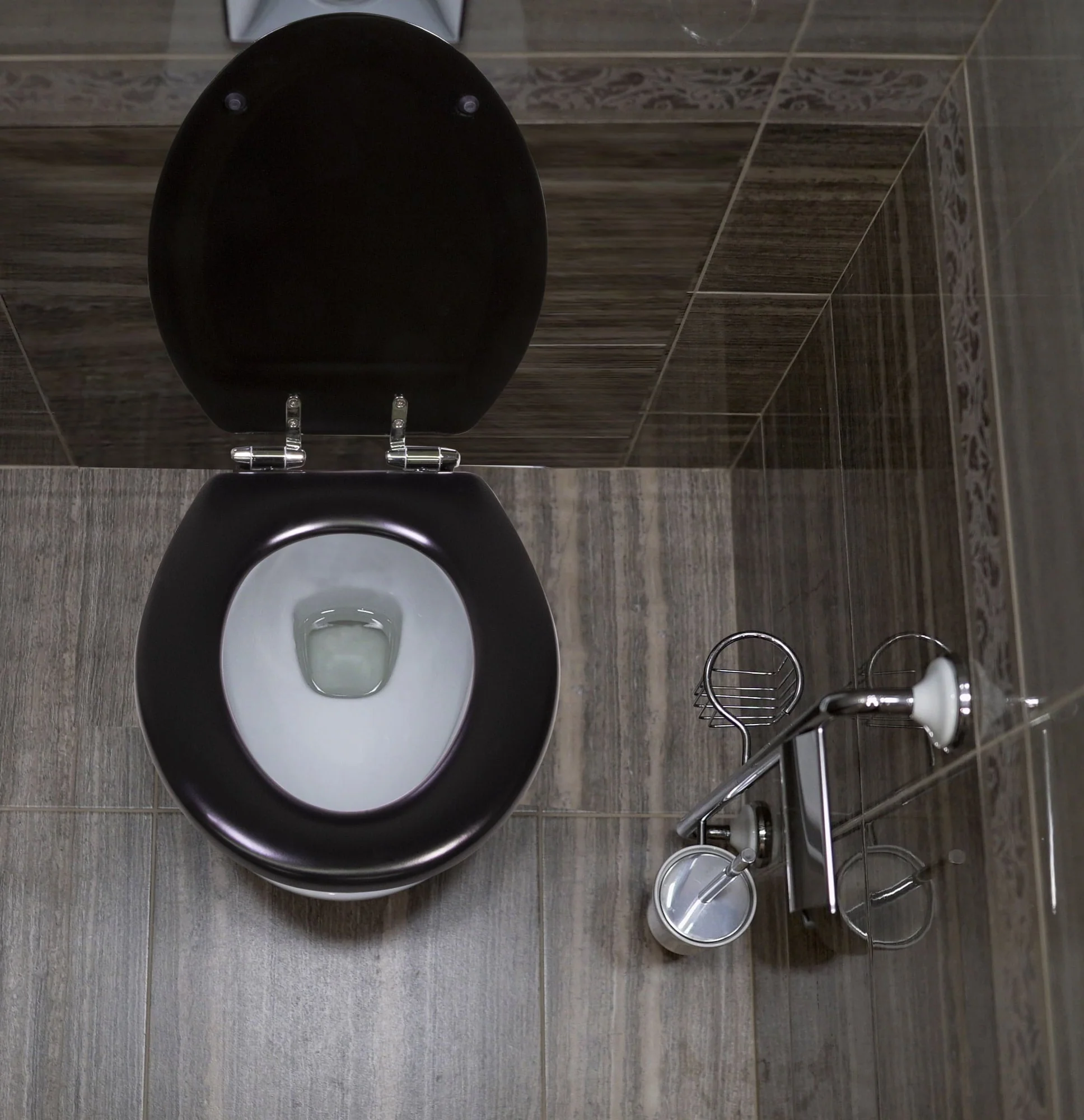 Dalton Toilet Seat Round Soft Close ??Black Rustic Wooden Round Standard Toilet Seat for Bathroom  ??Design House, 561241-BLK