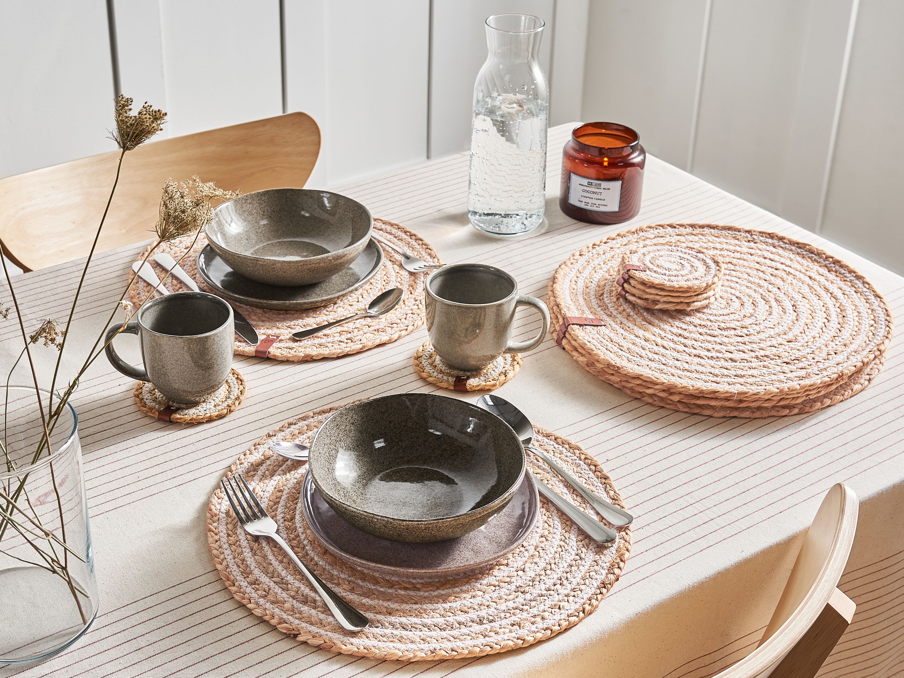 12 Piece Placemats and Coasters Set QUININE Natural Jute