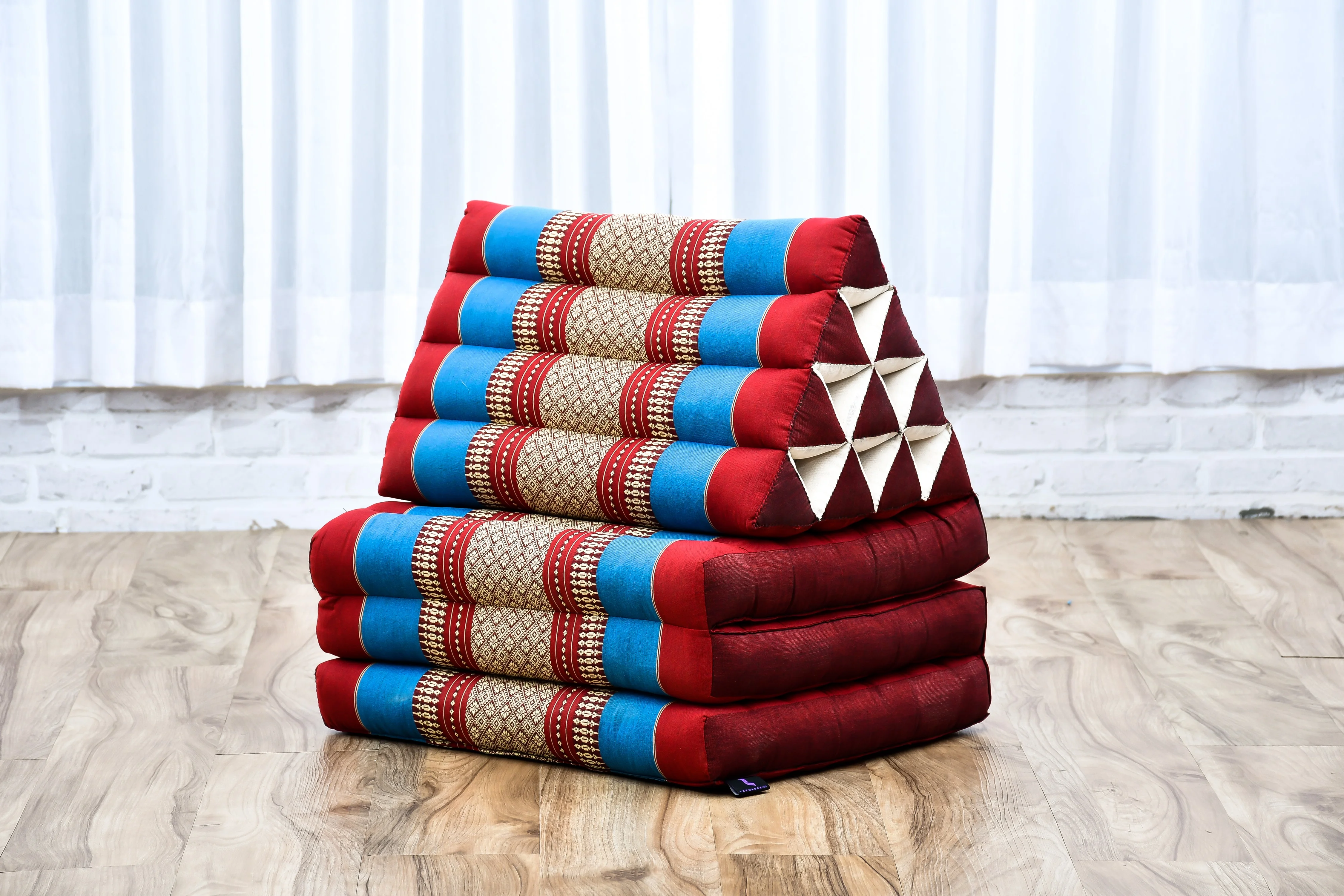 Leewadee - Comfortable Japanese Floor Mattress - Thai Floor Bed With Triangle Cushion - Futon Mattress - Thai Massage Mat, Blue Red, Kapok Filling - Image 5