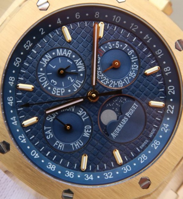 Replica Audemars Piguet JF Royal Oak 41mm 26574 YG Blue Textured Dial A5134 - Top club