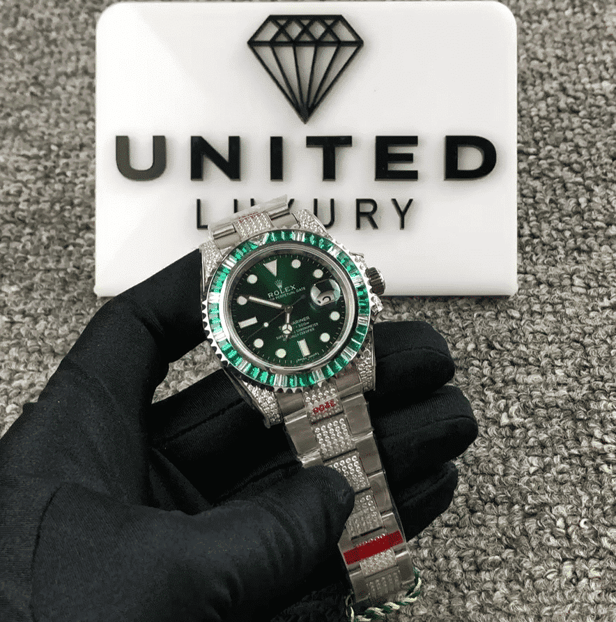 Rolex Submariner Hulk 116610LV Diamond Green Dial Iced Out Replica - Top club