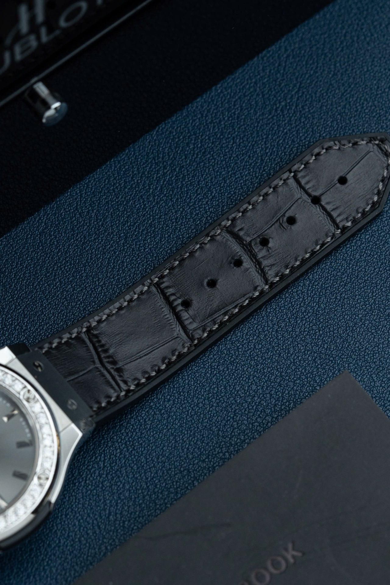 Hublot Classic Fusion Dial Gray Replica Watch Bezel Diamonds Moissanite 38mm - Top club