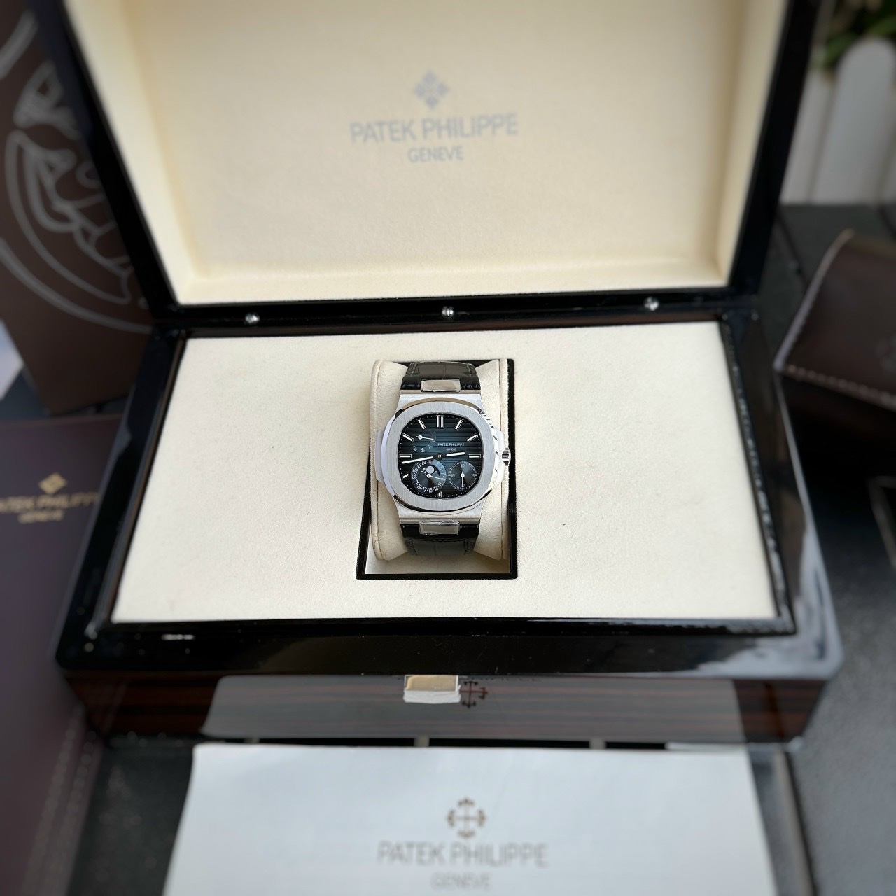 Patek Philippe Replica 11 Watch Nautilus 5712 Leather Strap Blue Black Dial GR Factory 40mm - Elite Watch Atelier