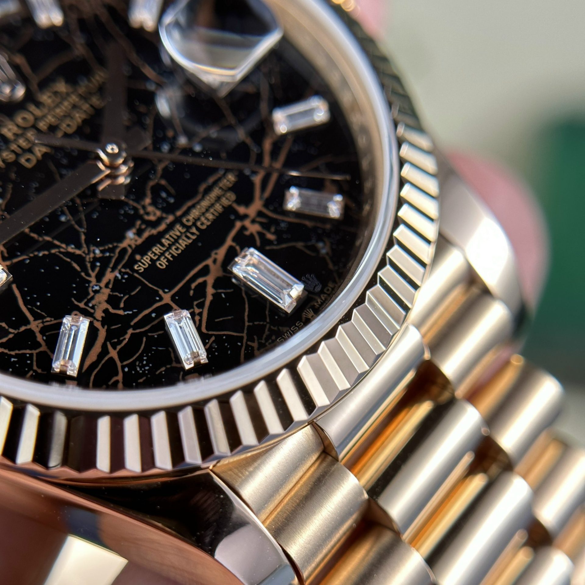 Rolex Best Replica Watch Day-Date 228235 Eisenkiesel Dial 18K Gold Wrapped GMF 40mm - Top club