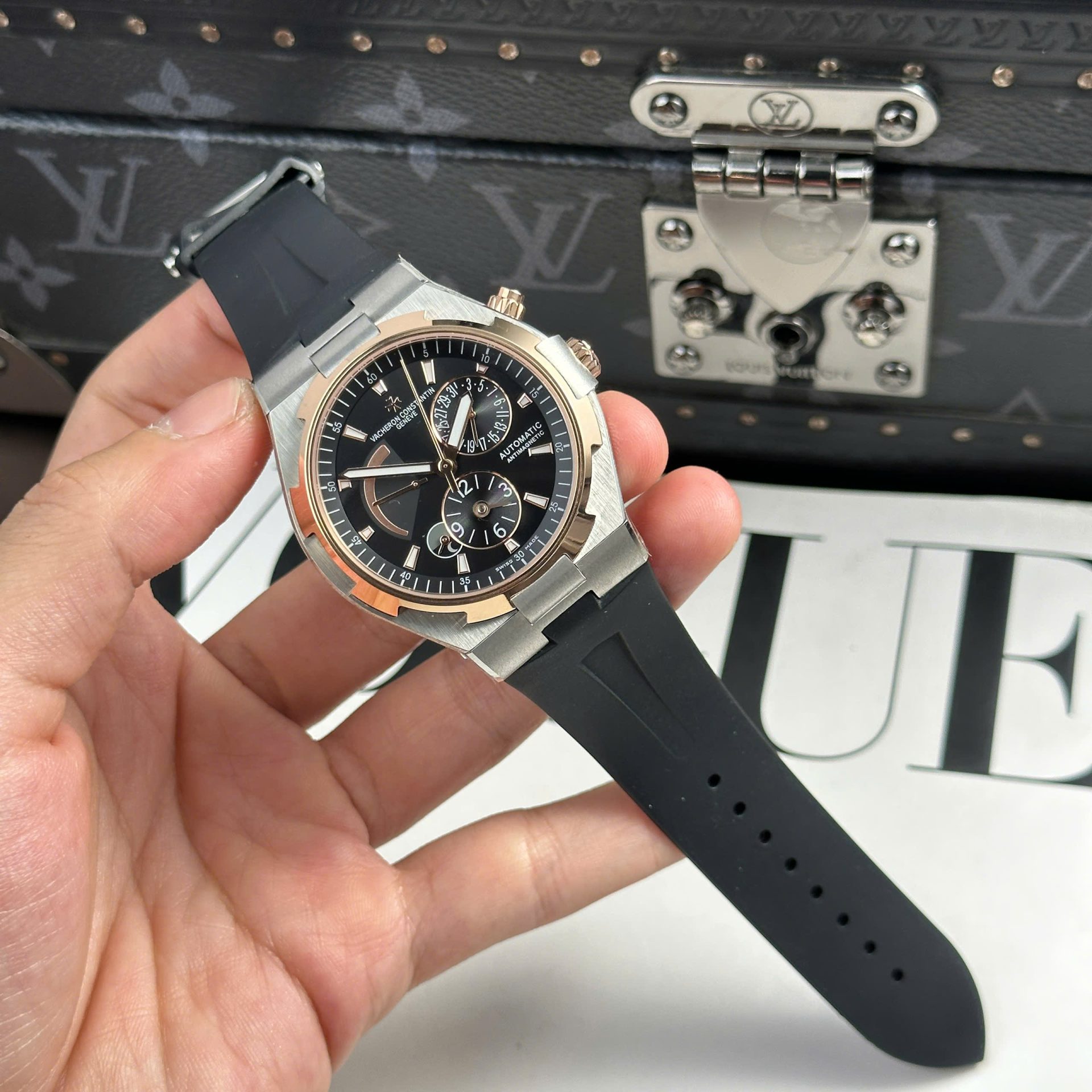 Vacheron Constantin Copies Watch Overseas Dual Time 47450 Demi Rose Gold 9F Factory 42mm - Elite Watch Atelier