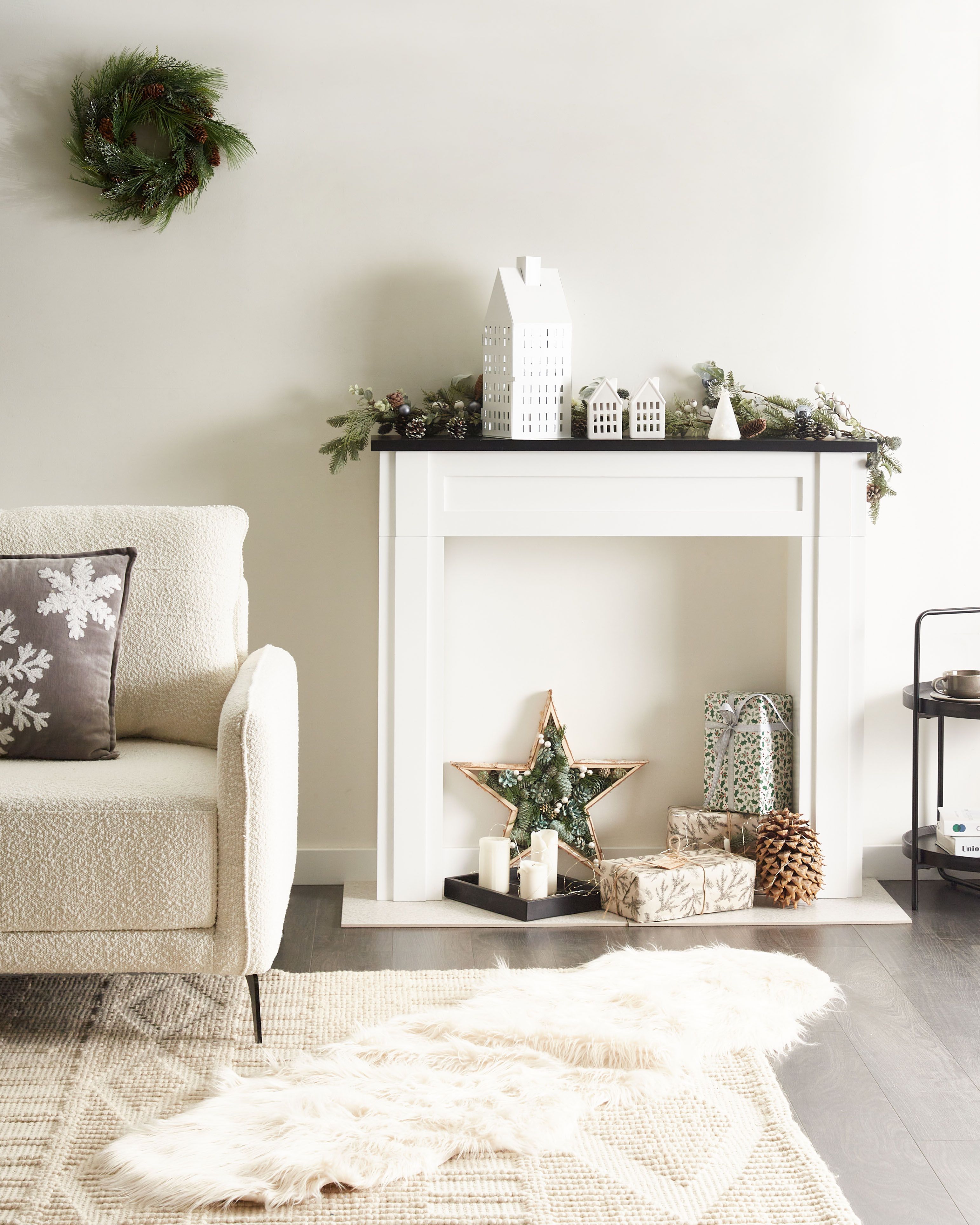Fireplace Mantel BAUDIN White