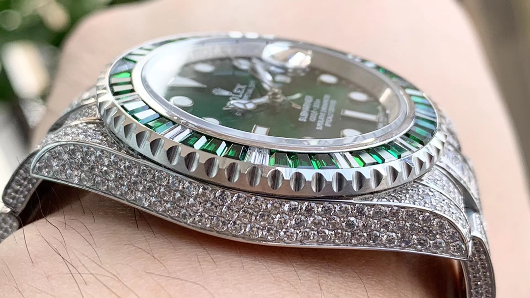 Rolex Submariner Special Diamonds - Green Diamonds - All Diamonds - 40mm(1:1 replica) - Elite Watch Atelier
