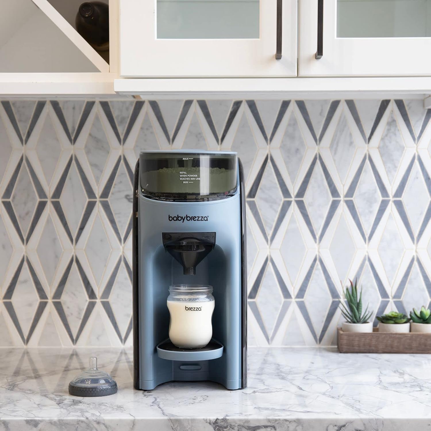 Baby Brezza Formula Pro Advanced Dispenser, Automatic Warm Formula Maker, BPA-Free, White - Image 13