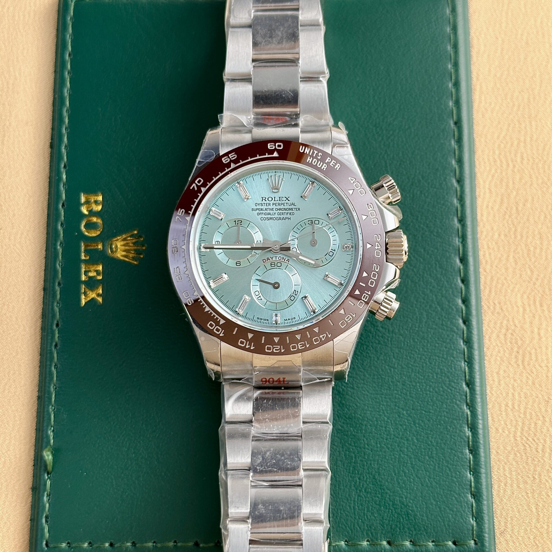 Rolex Cosmograph Daytona 116506 Replica Watch Refined Weight Oyster Strap Replica V2 40mm - Elite Watch Atelier